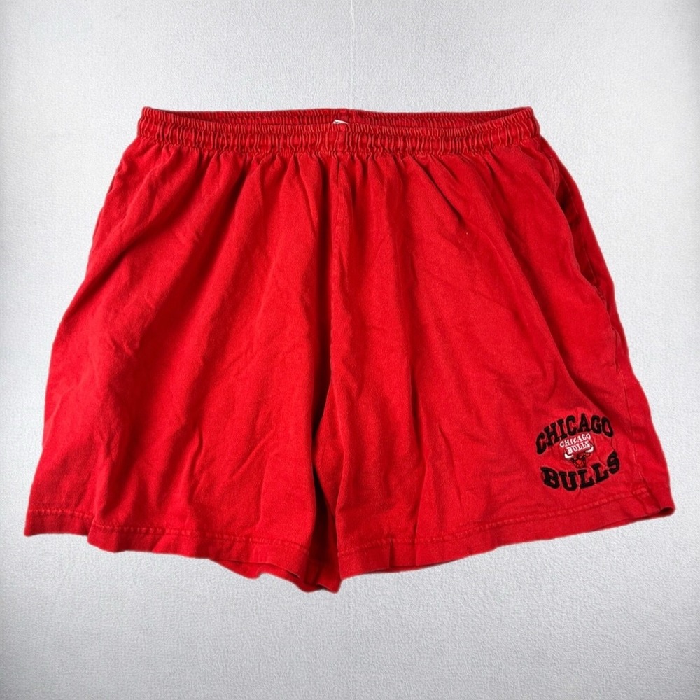 Vintage Chicago Bulls Shorts Mens Large Red 1997 NBA Cotton Logo Basketball